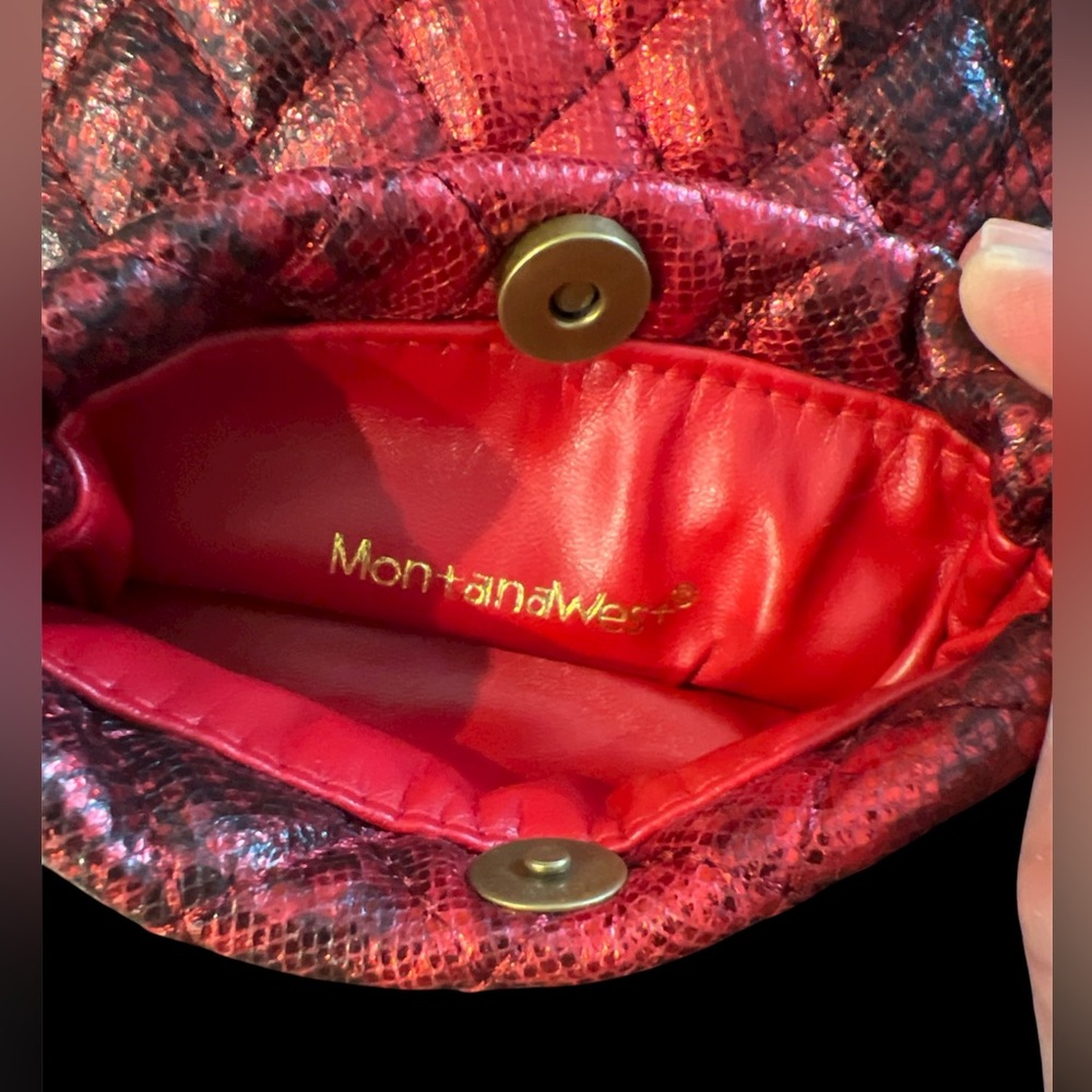 Red Chain Strap mini-purse/phone purse - Picture 9 of 11